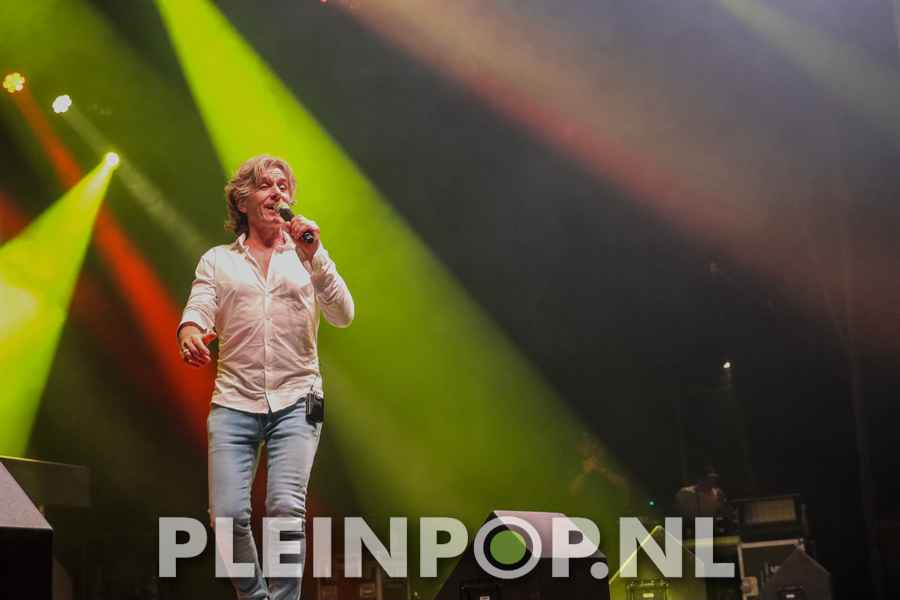 René Schuurmans   (8)